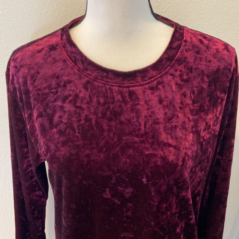 Romwe Womens O-Neck Long Sleeve Crushed Velvet T-Shirt Burgundy M